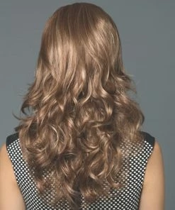 Noriko Avery Long Wavy Layers