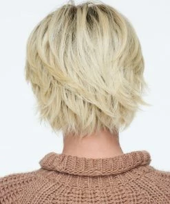 Raquel Welch SYNTHETIC WIGS Flirting With Fashion