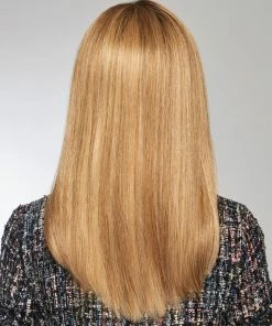 Raquel Welch Style Forward 16