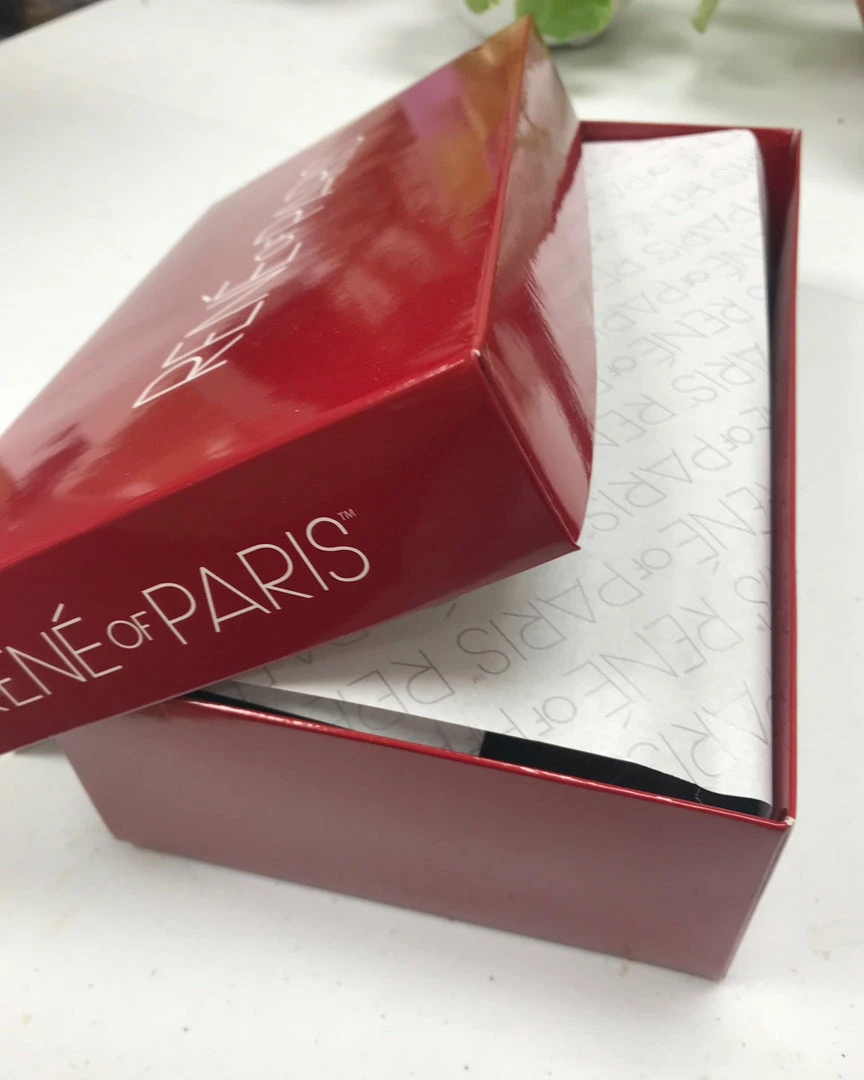 Rene Of Paris SYNTHETIC WIGS Sierra 6 Rene Of Paris SYNTHETIC WIGS Sierra